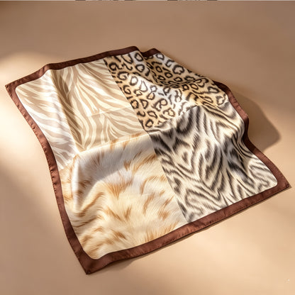 Pañuelo de Seda Negro con Leopardo Patchwork | CasaKimo Silk