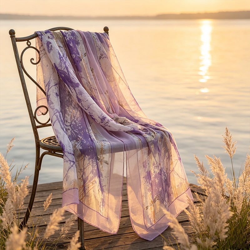 Pañuelo de Seda Morado con Ramas Abstractas | CasaKimo Silk