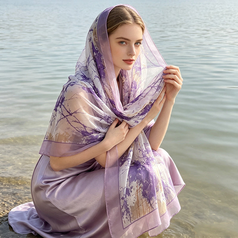 Pañuelo de Seda Morado con Ramas Abstractas | CasaKimo Silk